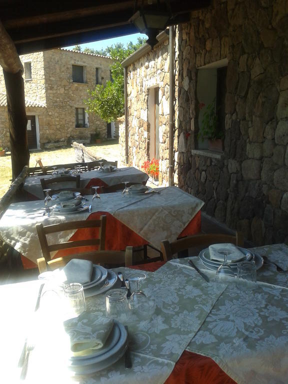 Agriturismo Il Muto Di Gallura Aggius Buitenkant foto